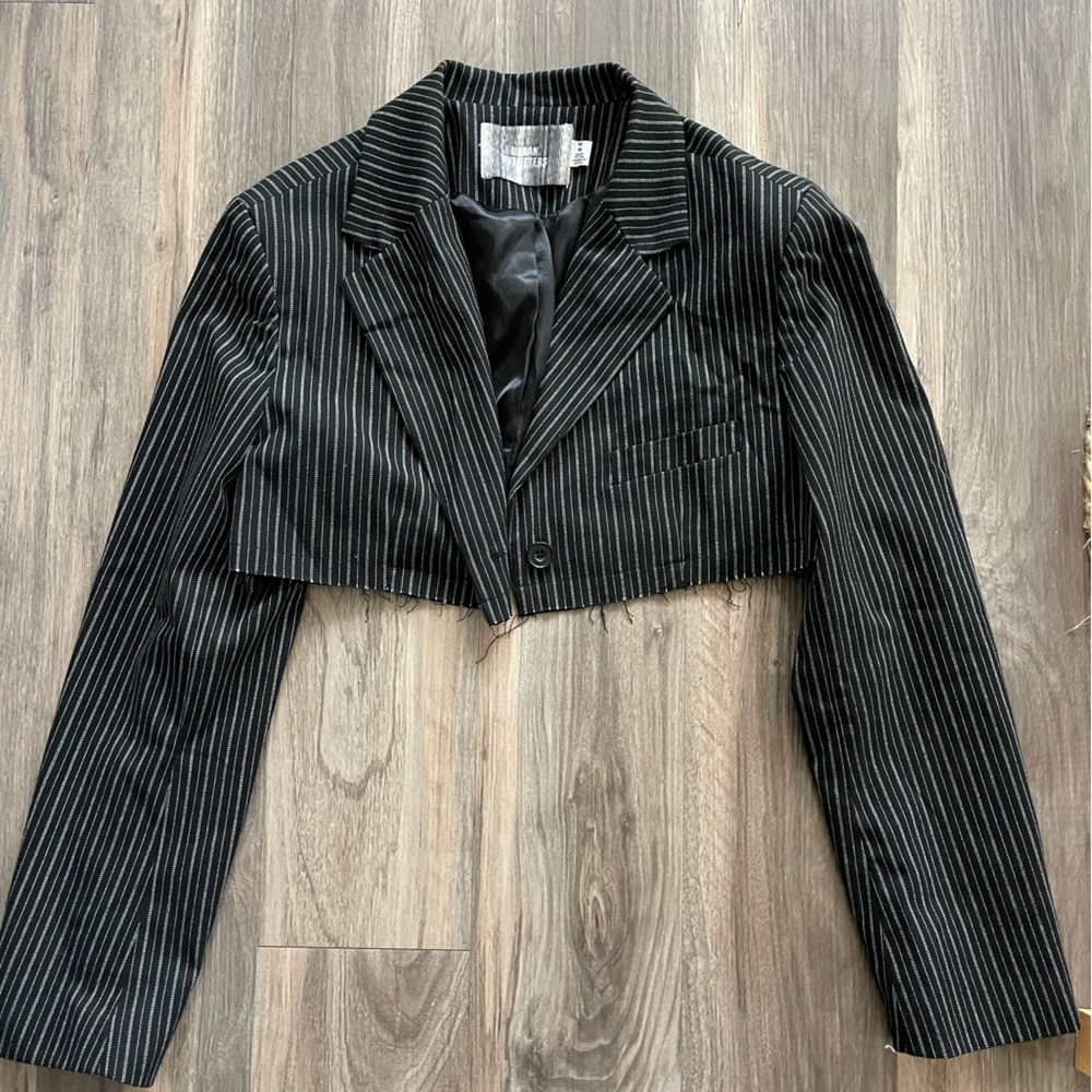Urban Outfitters Cropped Blazer
